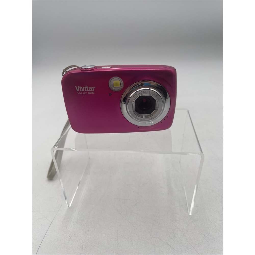 Vivitar Vivicam Point Shoot Digital Camera Vivicam X022 3X Zoom+Battery+SD Card